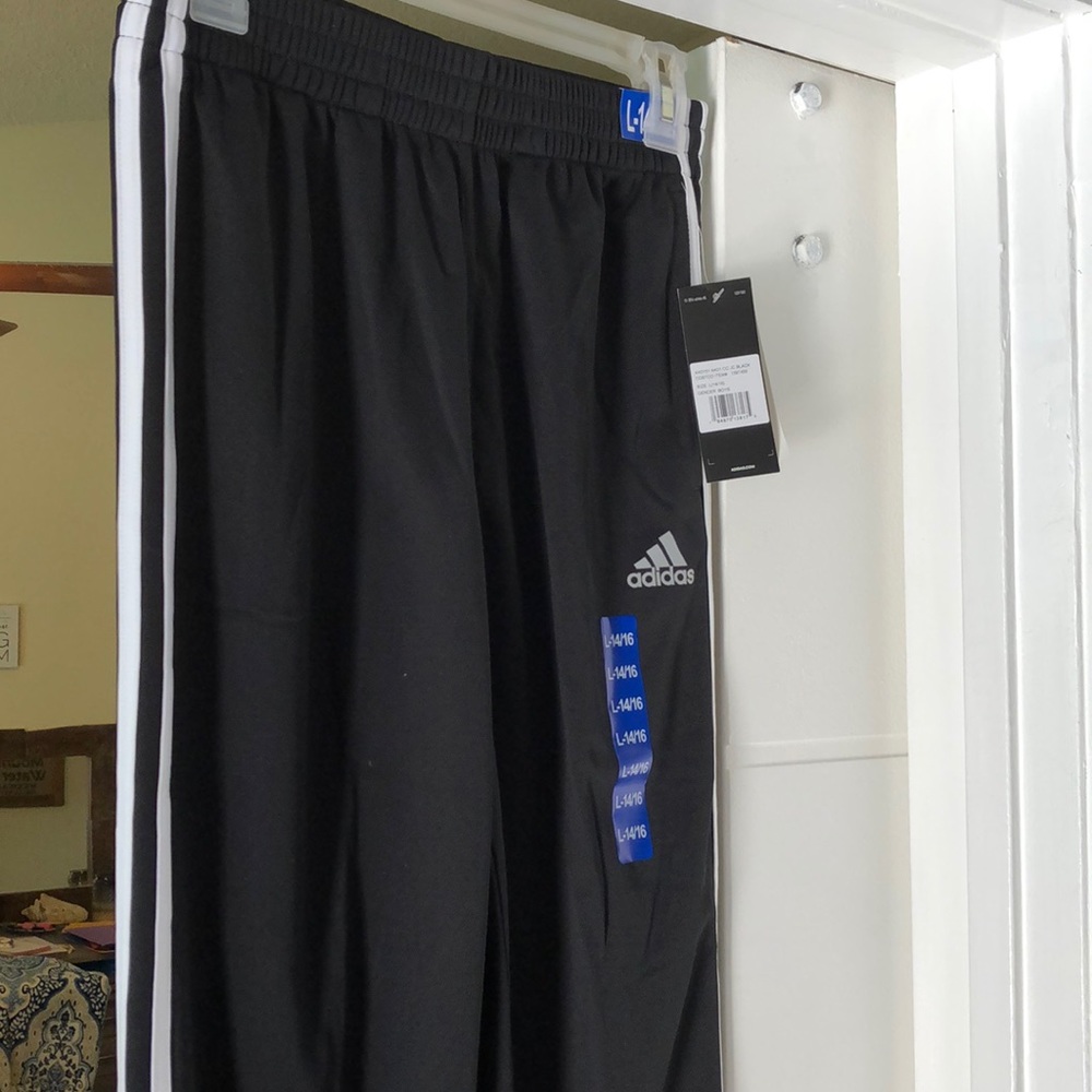 Boys Adidas 14/16 athletic pants